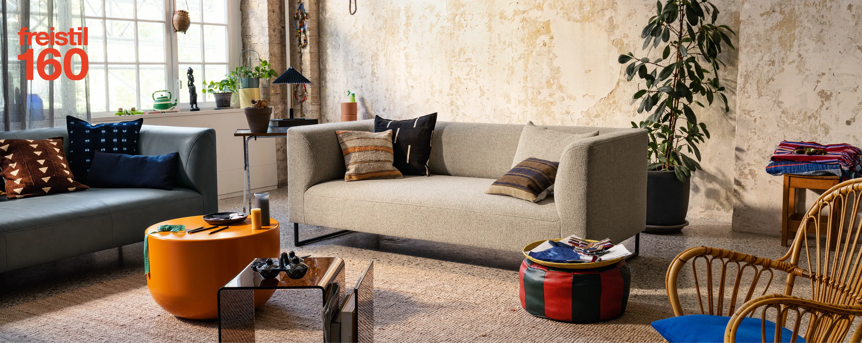 sofa, wohnzimmer, kissen, wohnholz tisch, pflanzen, 