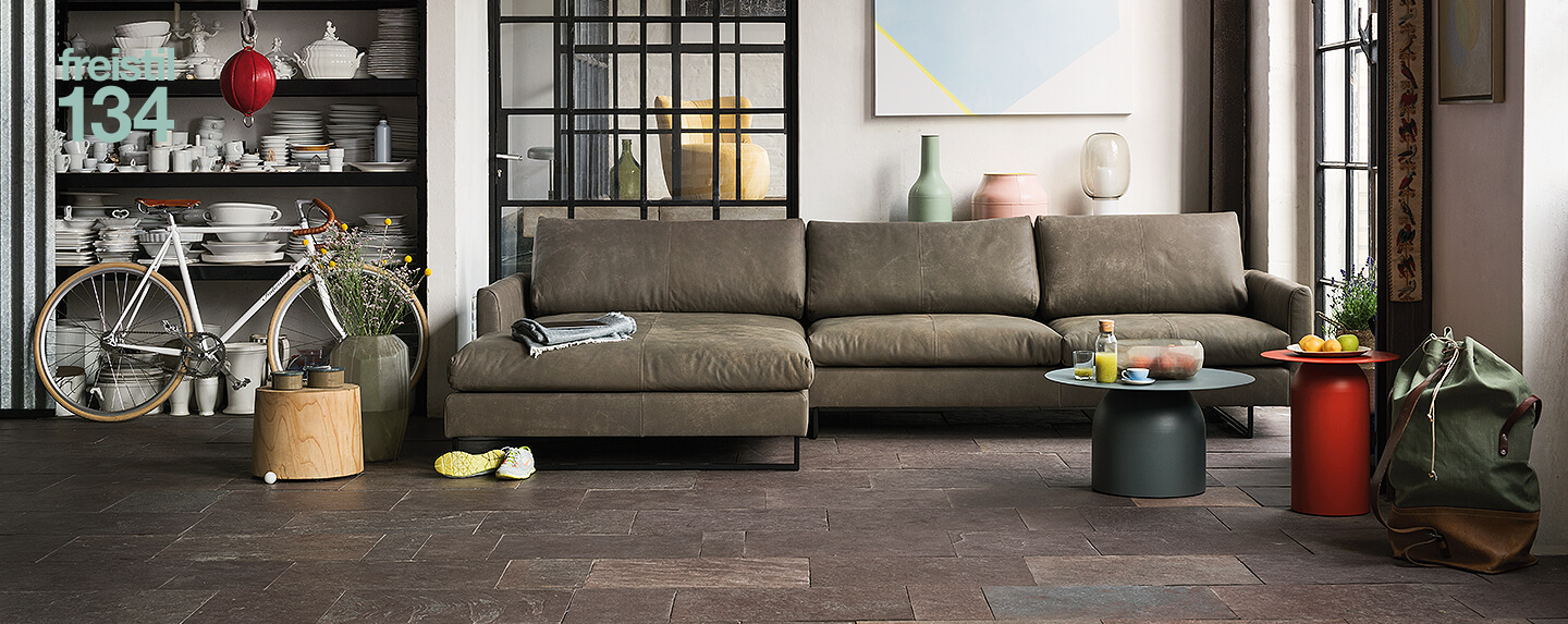 freistil Rolf Benz, Sofa freistil 134, Ledersofa im Wohnzimmer