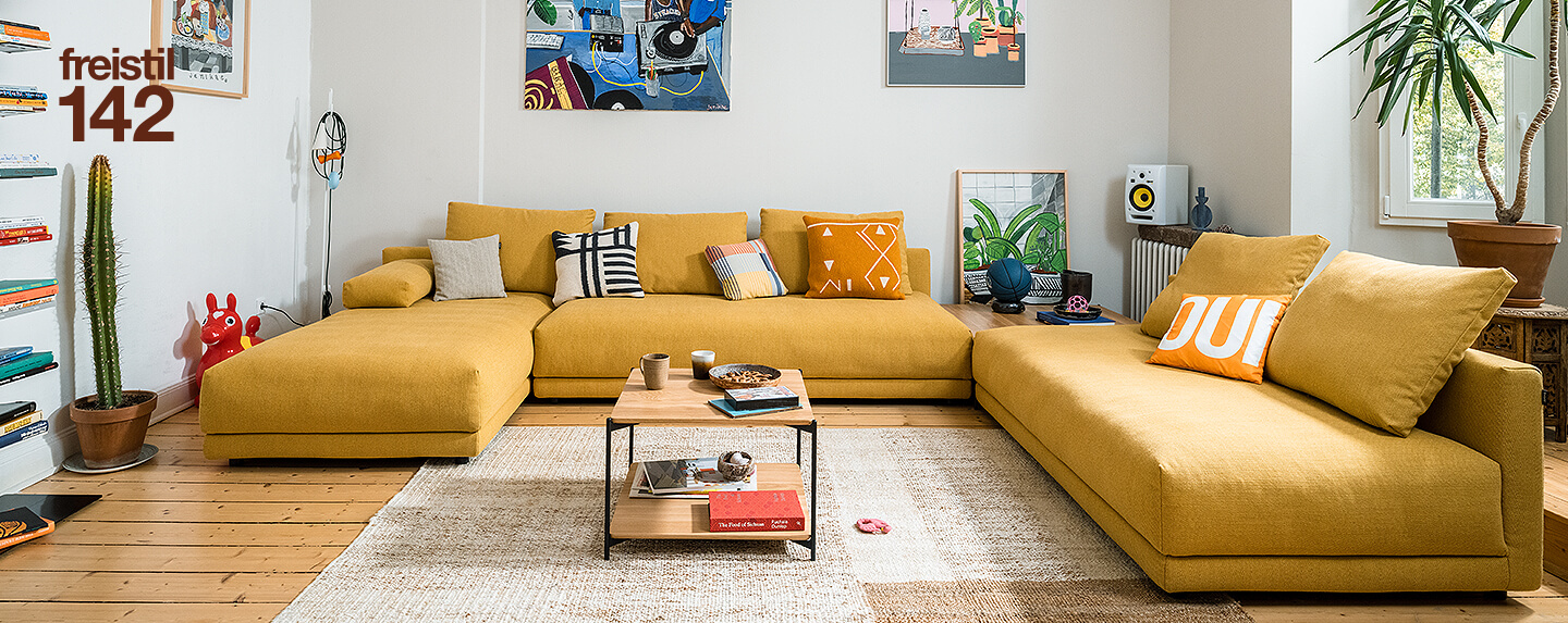 freistil Rolf Benz, gelbes Sofa freistil 142, Ecksofa im Wohnzimmer