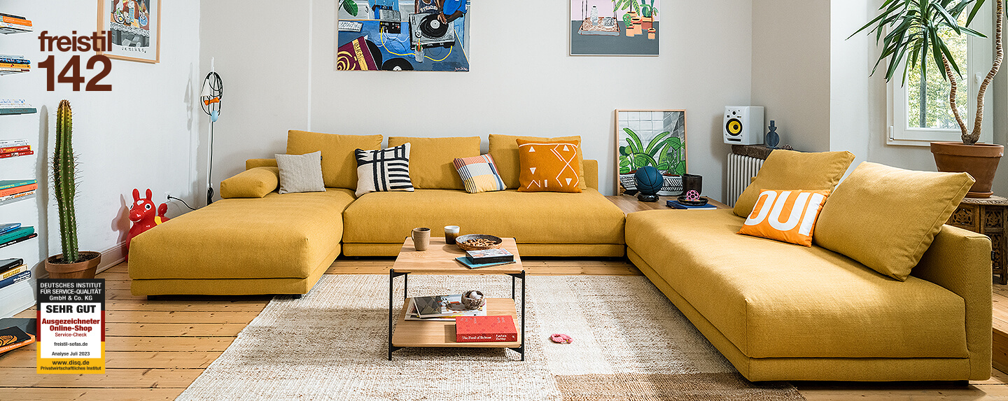 Couch, Mobiliar, Dekoration für Zuhause, Wohnzimmer, Kissen, 